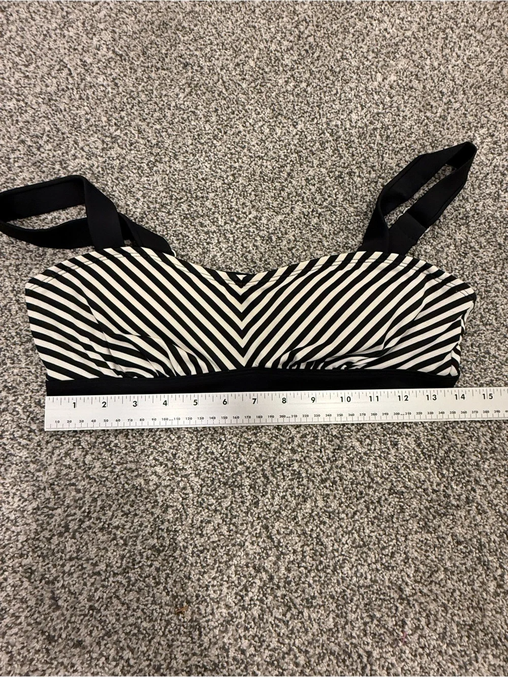 Athleta Striped Black & White Bandeau Bralette with Adjustable Straps Sz 34 B/C